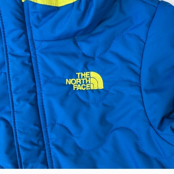 THE NORTH FACE SNOWSUIT SZ 6/12 Months - Picture 2 of 4